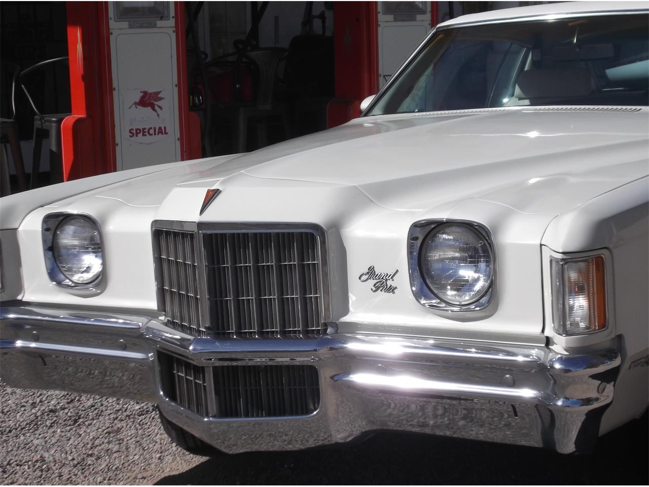 Pontiac-Grand-prix-1972-Pearlish-white-White-15