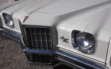 Pontiac-Grand-prix-1972-Pearlish-white-White-17