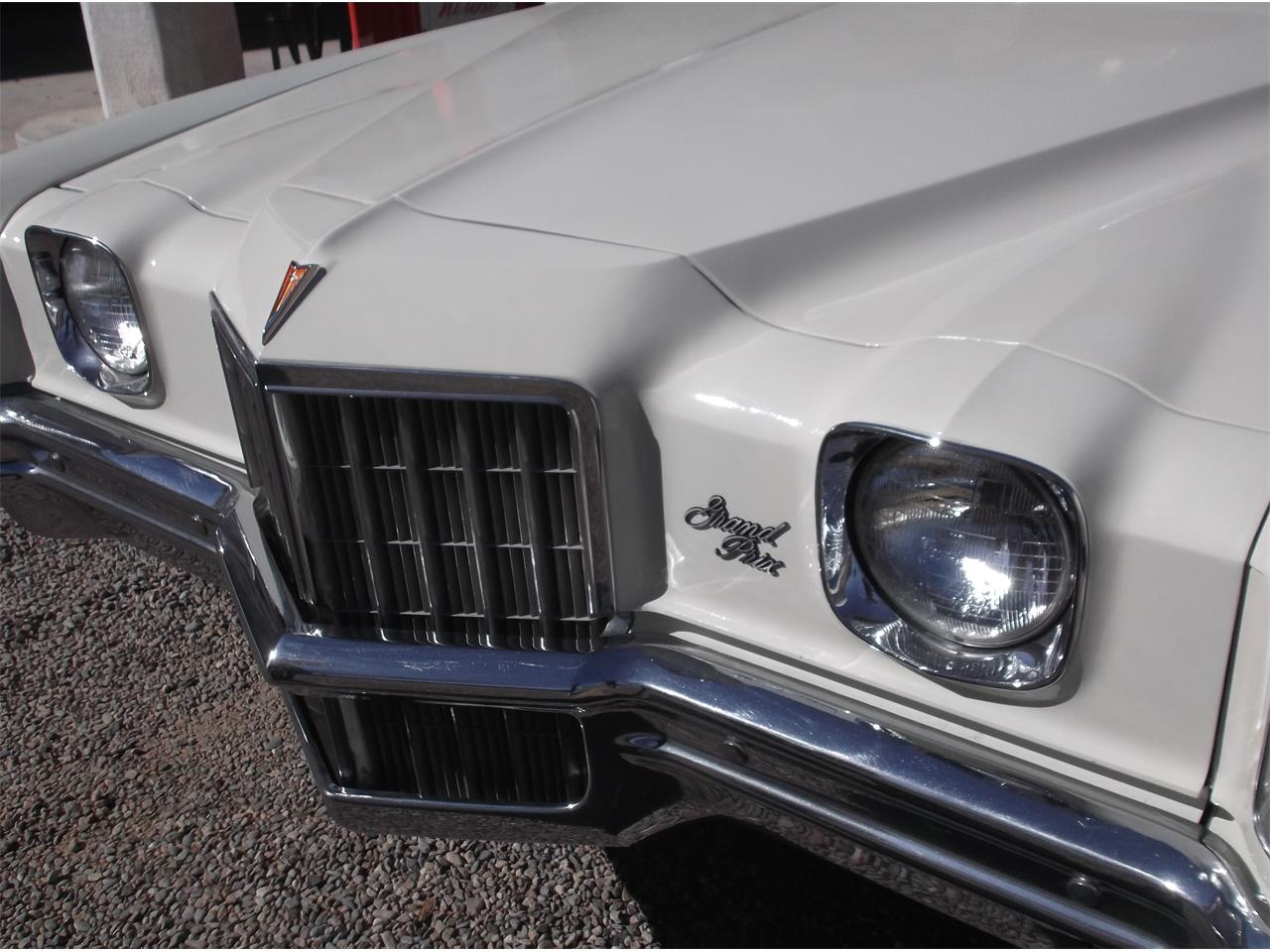 Pontiac-Grand-prix-1972-Pearlish-white-White-17