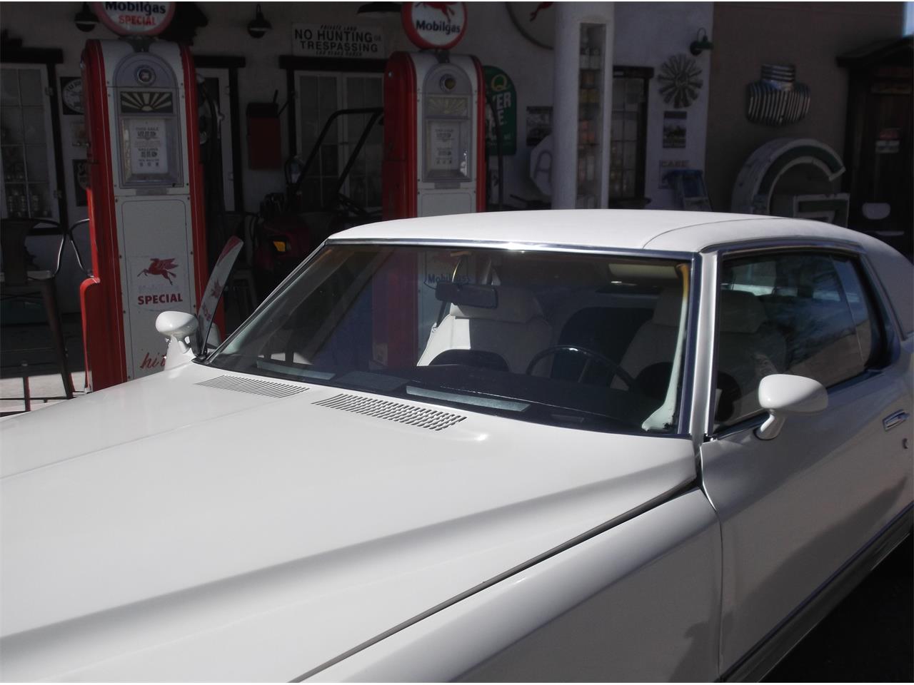 Pontiac-Grand-prix-1972-Pearlish-white-White-20
