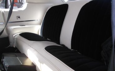 Pontiac-Grand-prix-1972-Pearlish-white-White-38
