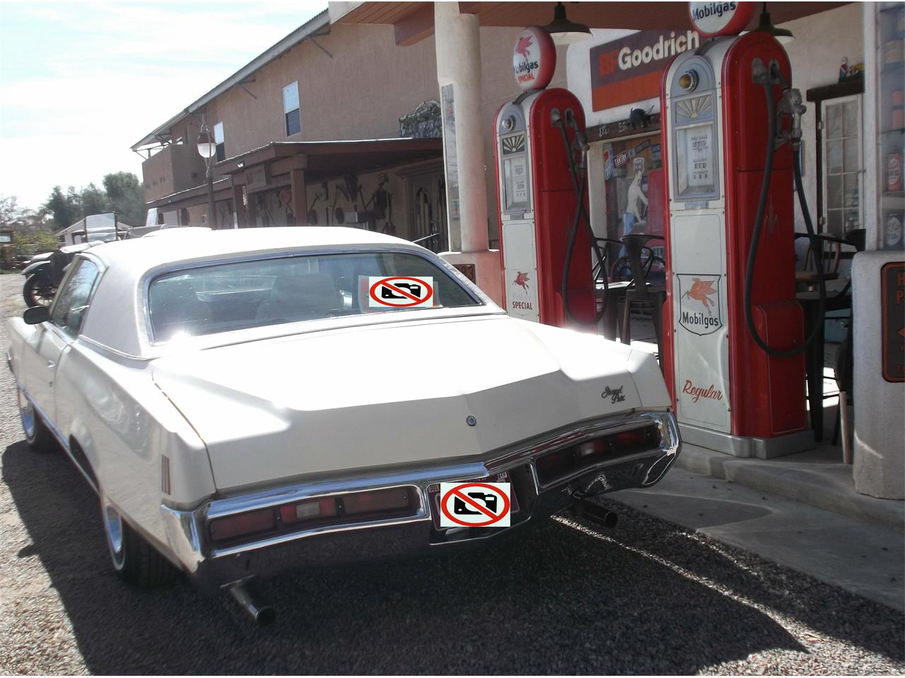 Pontiac-Grand-prix-1972-Pearlish-white-White-4