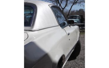 Pontiac-Grand-prix-1972-Pearlish-white-White-43