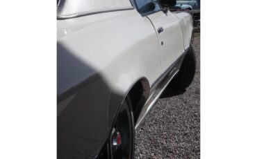 Pontiac-Grand-prix-1972-Pearlish-white-White-44