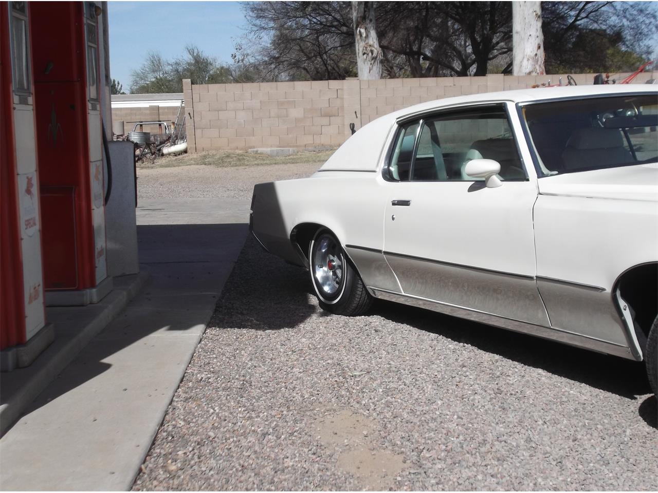 Pontiac-Grand-prix-1972-Pearlish-white-White-54