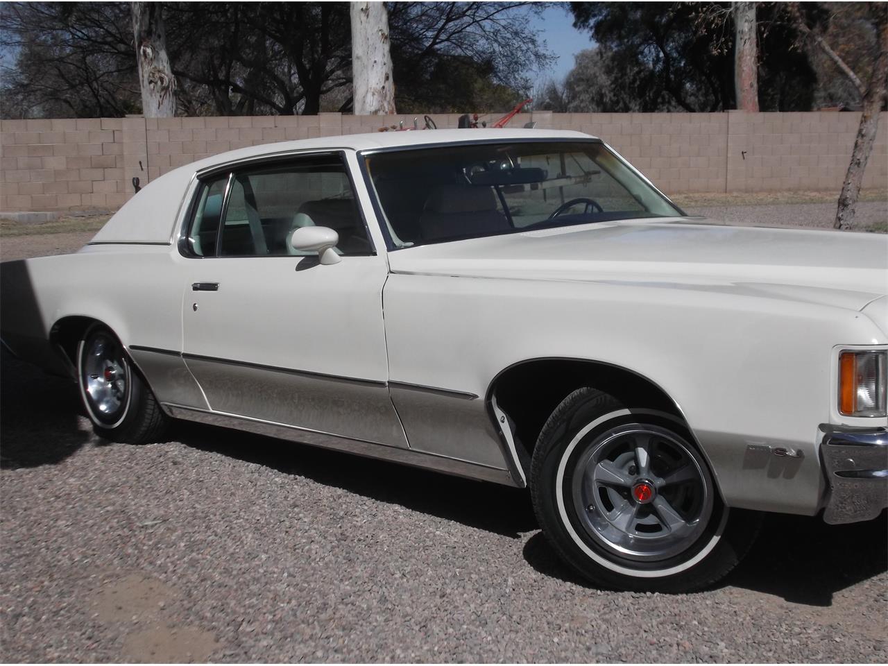 Pontiac-Grand-prix-1972-Pearlish-white-White-55