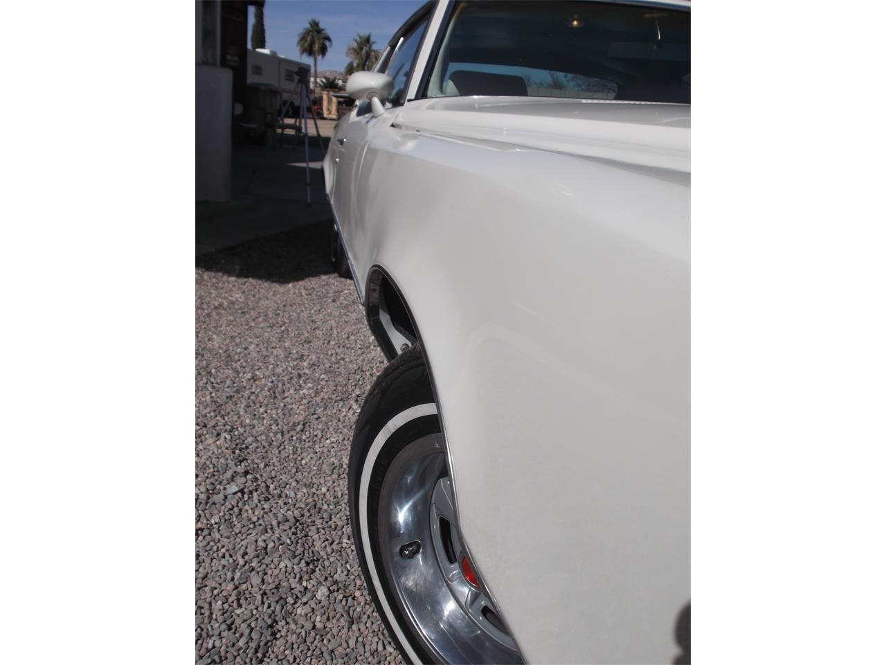 Pontiac-Grand-prix-1972-Pearlish-white-White-64