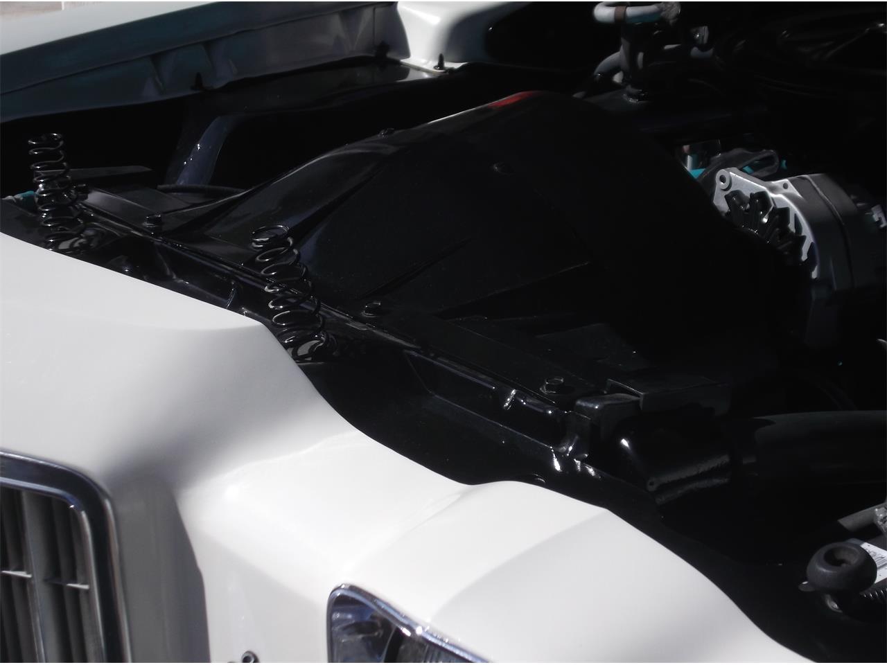 Pontiac-Grand-prix-1972-Pearlish-white-White-69