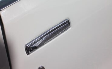 Pontiac-Grand-prix-1972-Pearlish-white-White-8
