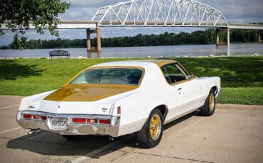 Pontiac-Grand-prix-1972-white-white-14