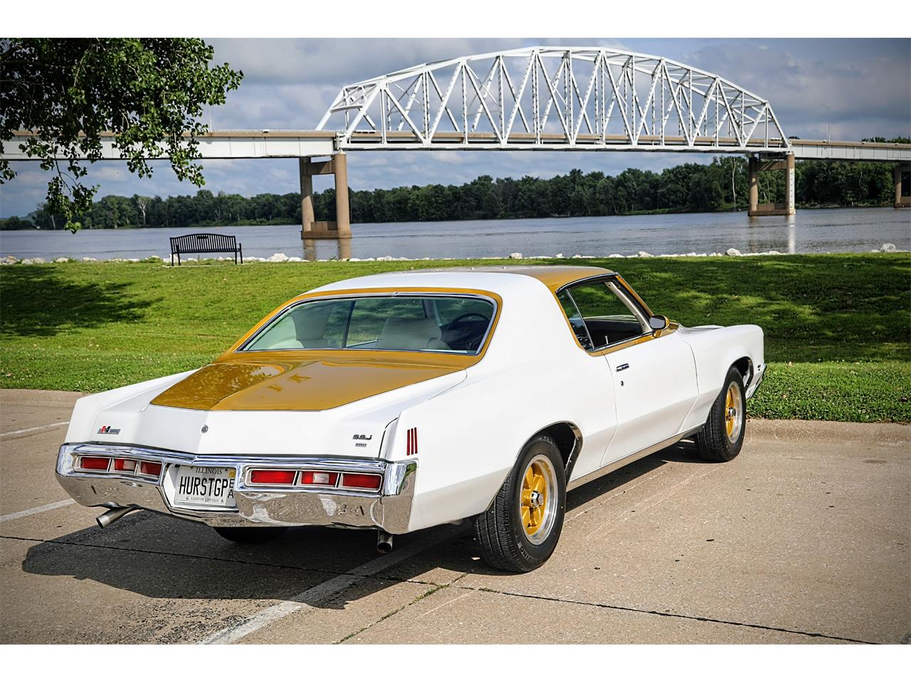 Pontiac-Grand-prix-1972-white-white-14