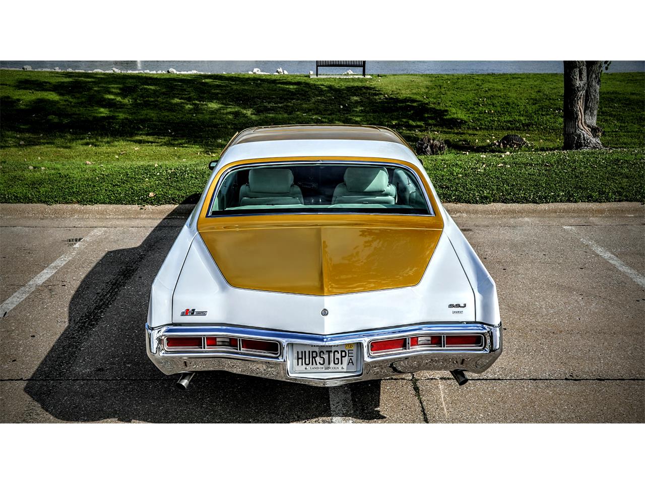 Pontiac-Grand-prix-1972-white-white-15