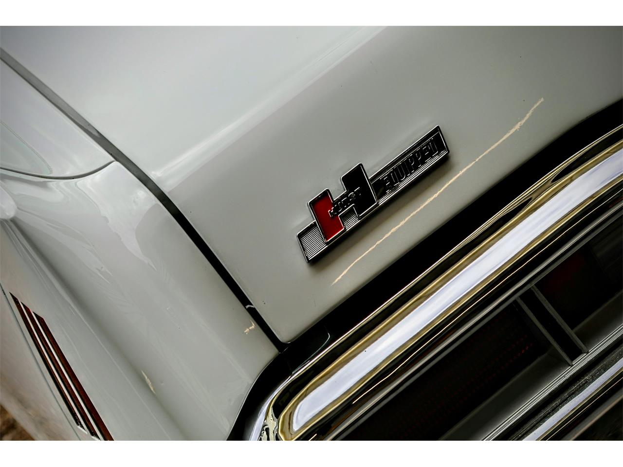 Pontiac-Grand-prix-1972-white-white-21