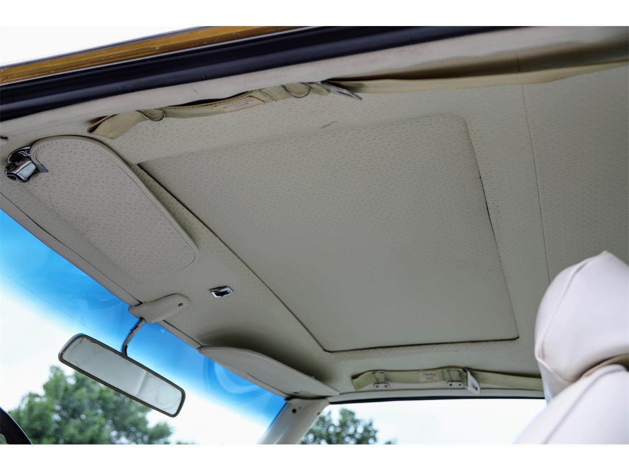 Pontiac-Grand-prix-1972-white-white-29