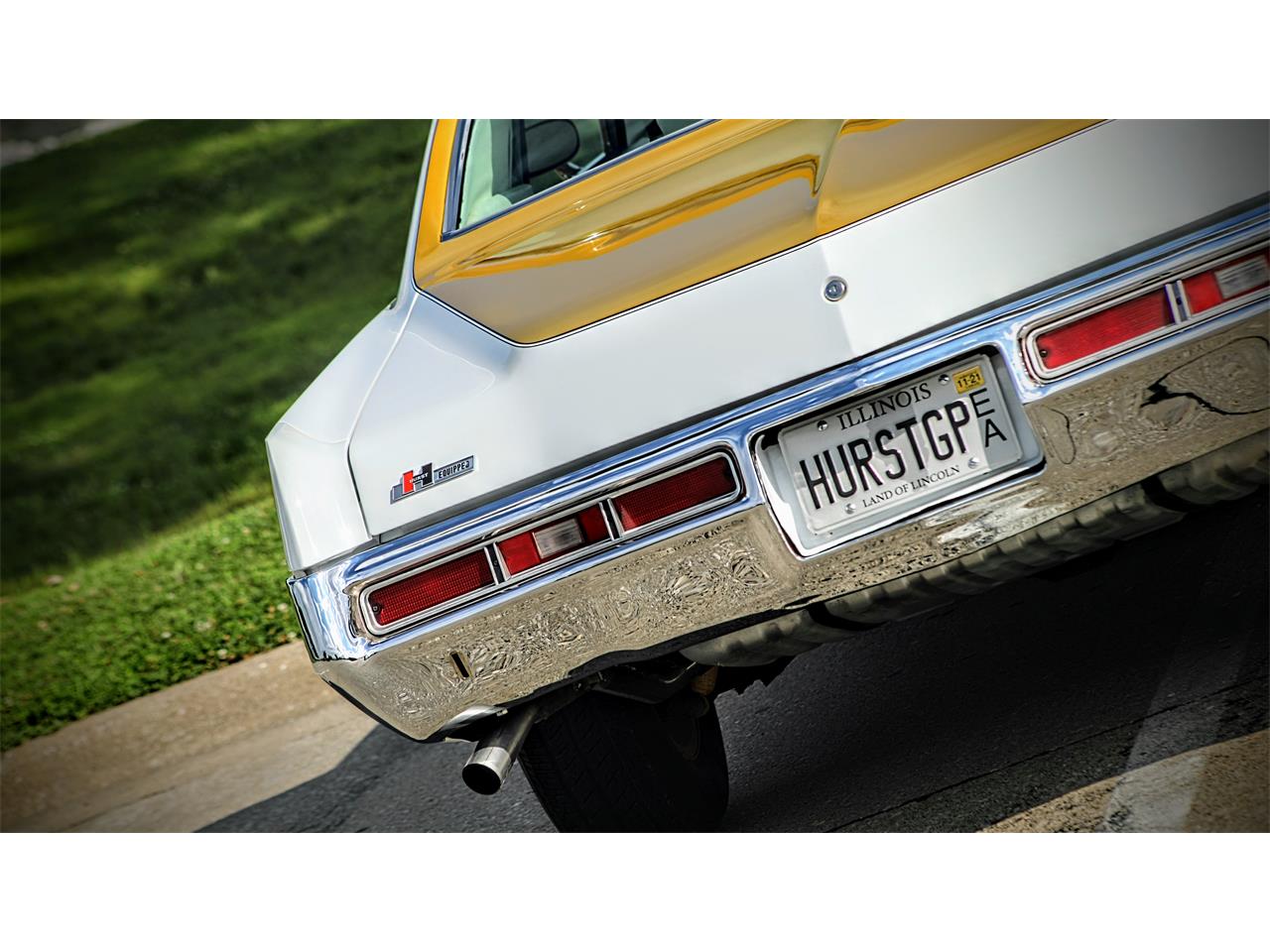 Pontiac-Grand-prix-1972-white-white-40