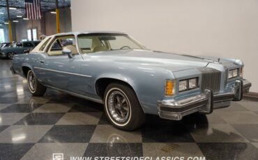 Pontiac-Grand-prix-1976-Athena-Blue-White-11