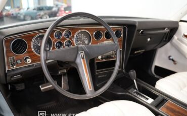 Pontiac-Grand-prix-1976-Athena-Blue-White-2