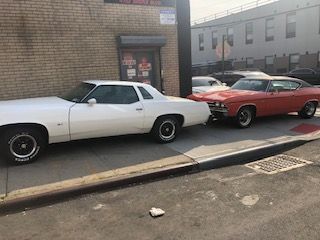 Pontiac-Grand-prix-1977-White-Light-Tan-1