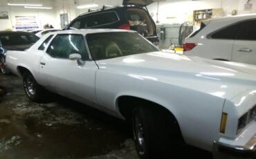 Pontiac-Grand-prix-1977-White-Light-Tan