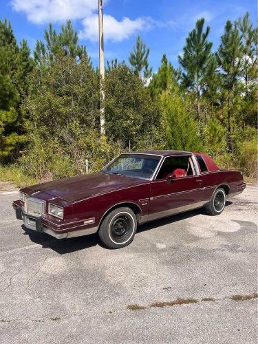 Pontiac-Grand-prix-1983-6