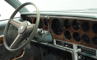 Pontiac-Grand-prix-1985-Medium-Gray-Medium-Dark-Gray-12
