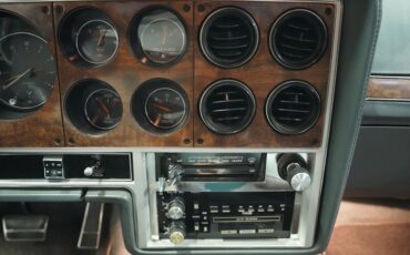 Pontiac-Grand-prix-1985-Medium-Gray-Medium-Dark-Gray-34