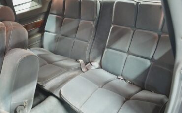 Pontiac-Grand-prix-1985-Medium-Gray-Medium-Dark-Gray-36