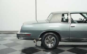 Pontiac-Grand-prix-1985-Medium-Gray-Medium-Dark-Gray-8