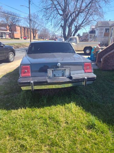 Pontiac-Grand-prix-1986-Greenish-Gray-5