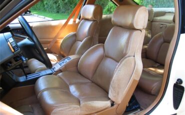 Pontiac-Grand-prix-1989-White-Beige-14