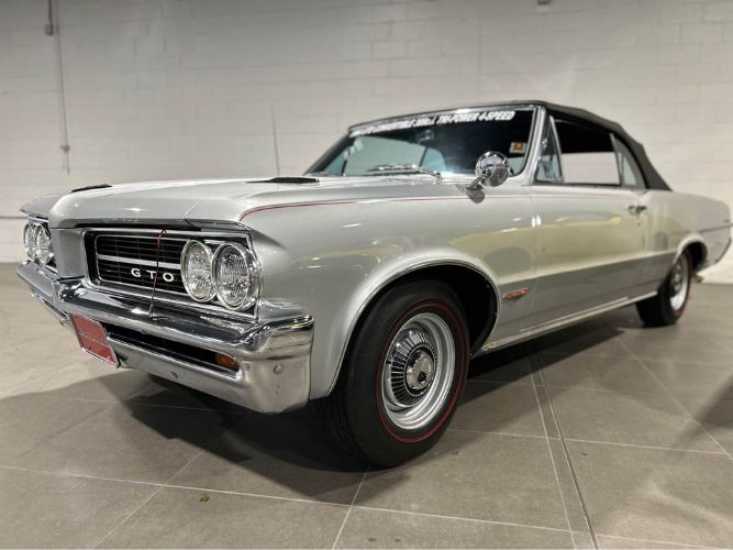 Pontiac-Gto-1964-Silver-Mist-GreyBla-Black-11