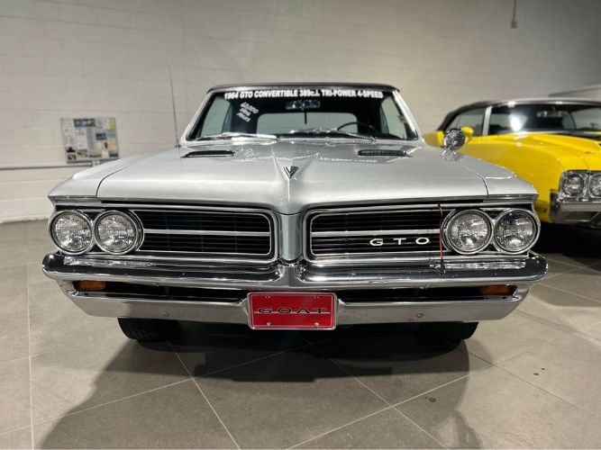 Pontiac-Gto-1964-Silver-Mist-GreyBla-Black-9