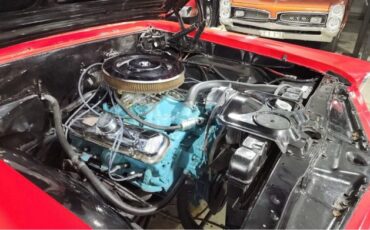 Pontiac-Gto-1966-Red-Black-Vinyl-1