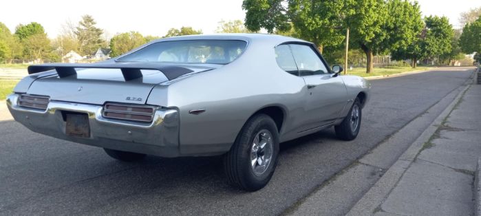 Pontiac-Gto-1969-Silver-Green-7