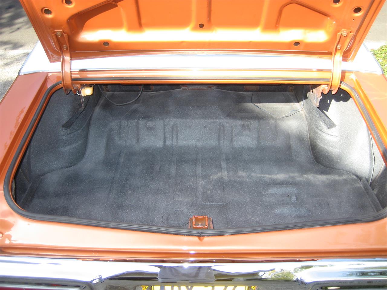 Pontiac-Gto-1971-Canyon-Copper-Pearl-White-22