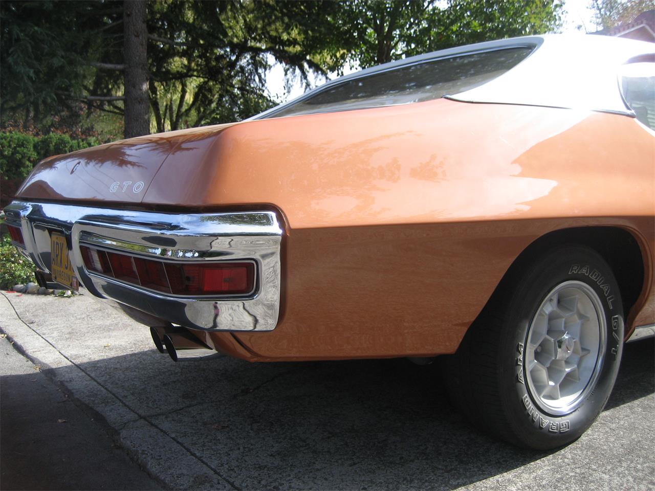 Pontiac-Gto-1971-Canyon-Copper-Pearl-White-40