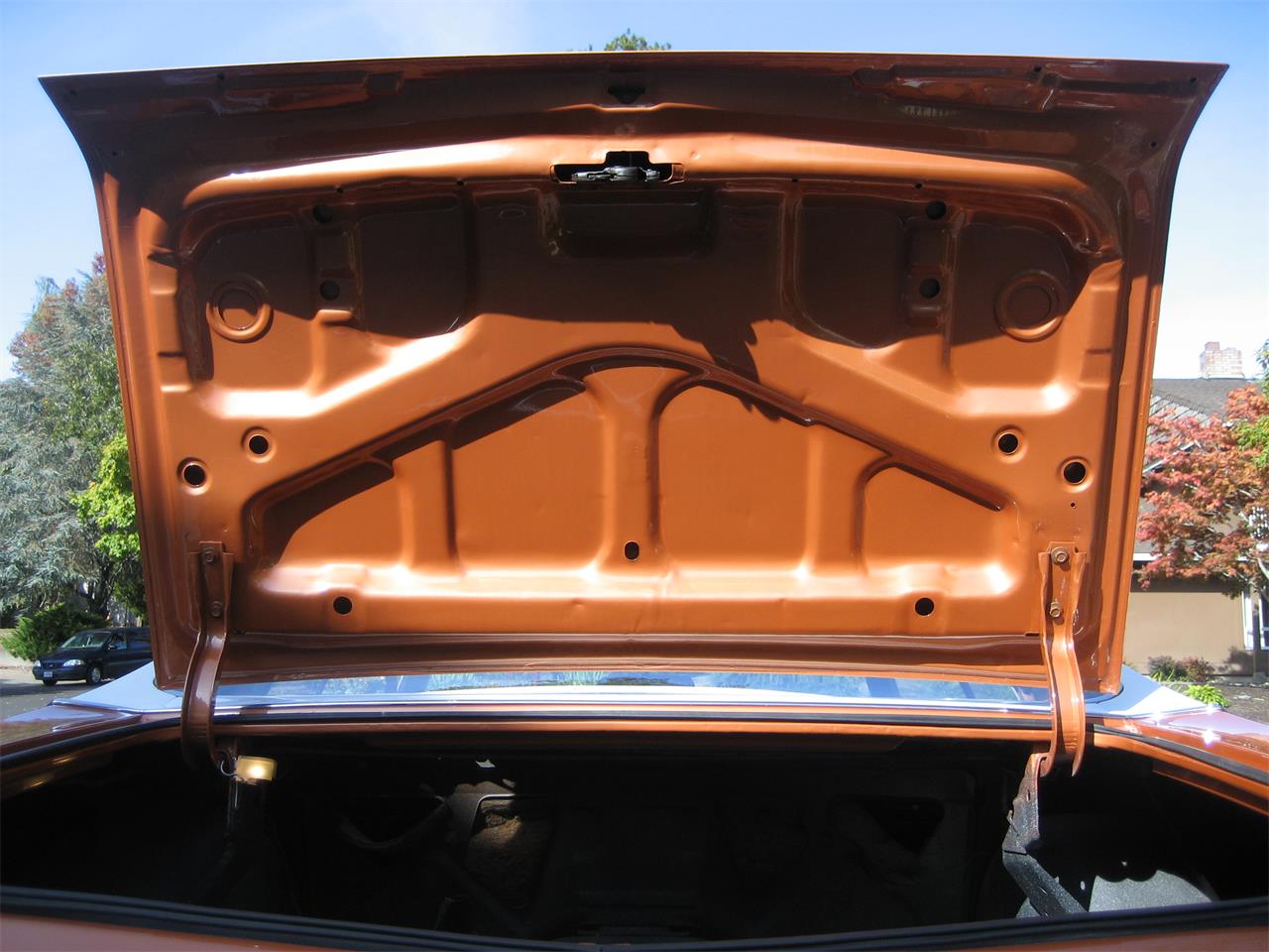 Pontiac-Gto-1971-Canyon-Copper-Pearl-White-7