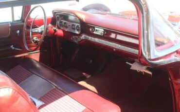 Pontiac-Laurentian-1960-maroon-maroon-10