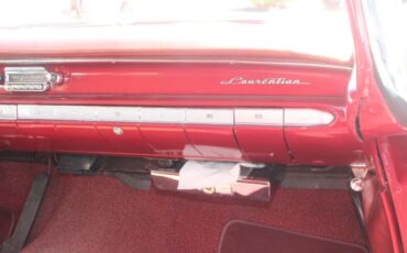 Pontiac-Laurentian-1960-maroon-maroon-11