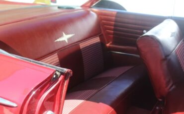 Pontiac-Laurentian-1960-maroon-maroon-14