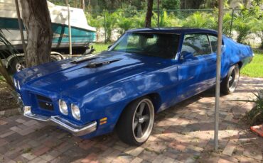Pontiac-Le-Mans-1971-3