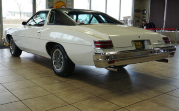 Pontiac-Le-Mans-1977-Classic-Car-3