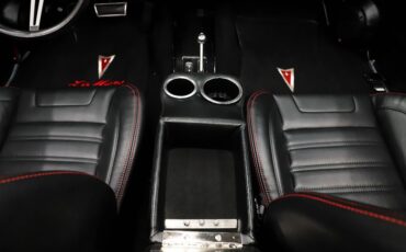 Pontiac-Lemans-1964-Grenadier-Red-Black-11