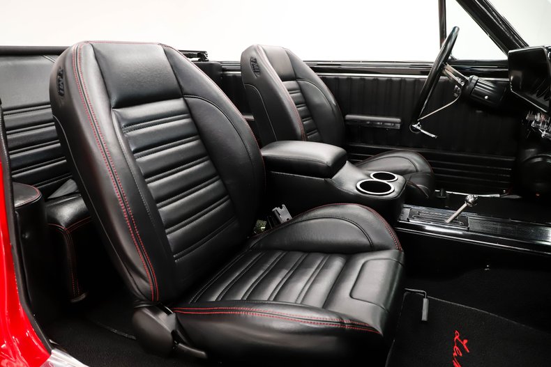 Pontiac-Lemans-1964-Grenadier-Red-Black-15