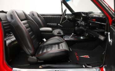 Pontiac-Lemans-1964-Grenadier-Red-Black-17