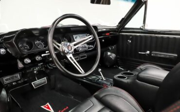 Pontiac-Lemans-1964-Grenadier-Red-Black