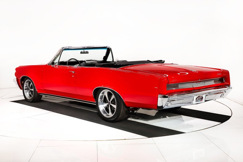 Pontiac-Lemans-1964-Grenadier-Red-Black-4