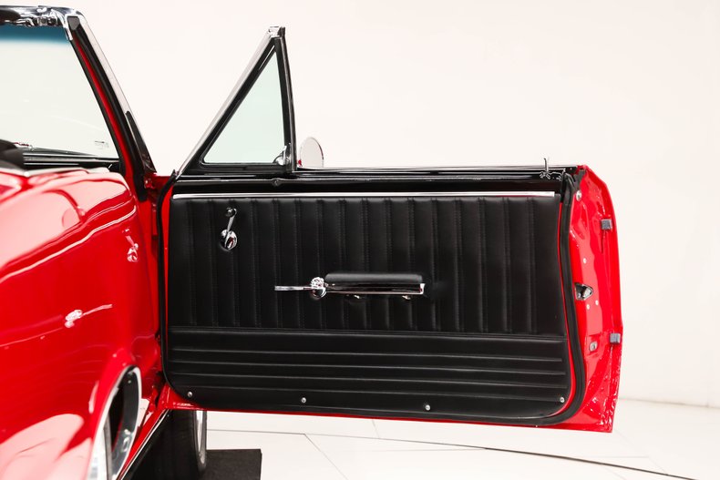 Pontiac-Lemans-1964-Grenadier-Red-Black-42