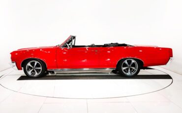 Pontiac-Lemans-1964-Grenadier-Red-Black-44