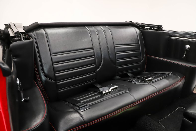 Pontiac-Lemans-1964-Grenadier-Red-Black-45